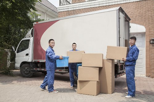 Man With Van Crayford pricing overview with a van ready for a local move