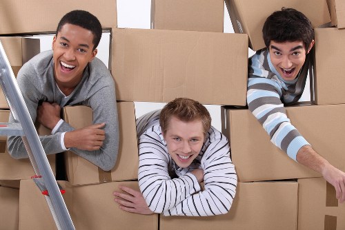 Free quote process for a local man and van service