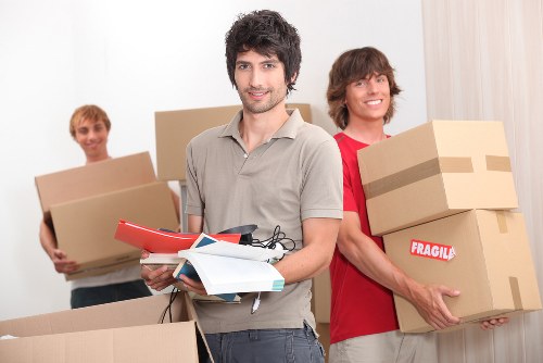 Commercial packing and unpacking support for a business move