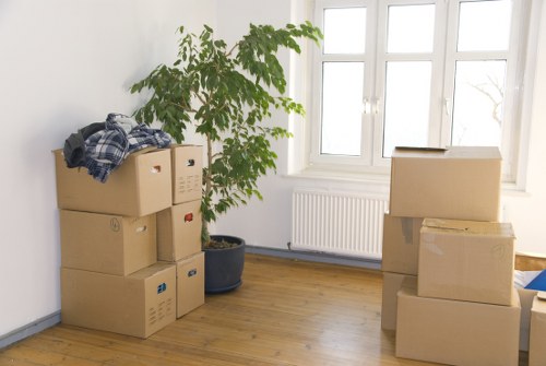 Moving truck service for homes and businesses in Crayford
